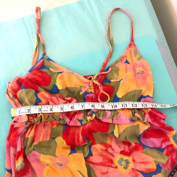 Billabong Rebel Heart Multicolor Floral Print Ruffle Dress. Medium - Picture 9 of 10